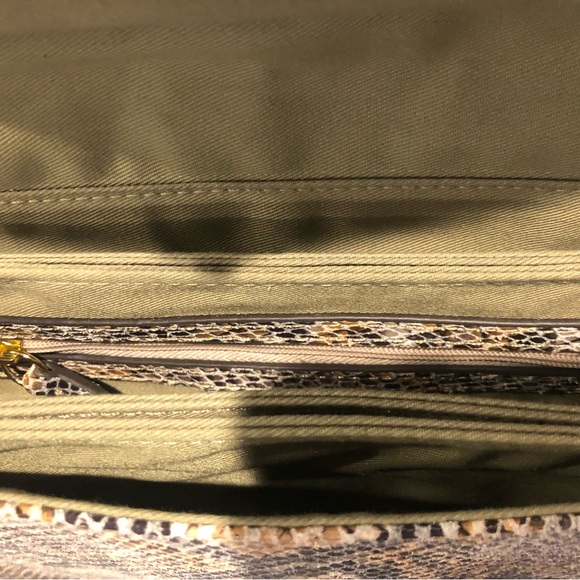 GILI Got It Love It Leather Snakeskin Bag - Picture 7 of 8